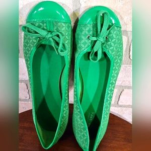 Green Merona Coat Flat Shoes Size 9.5